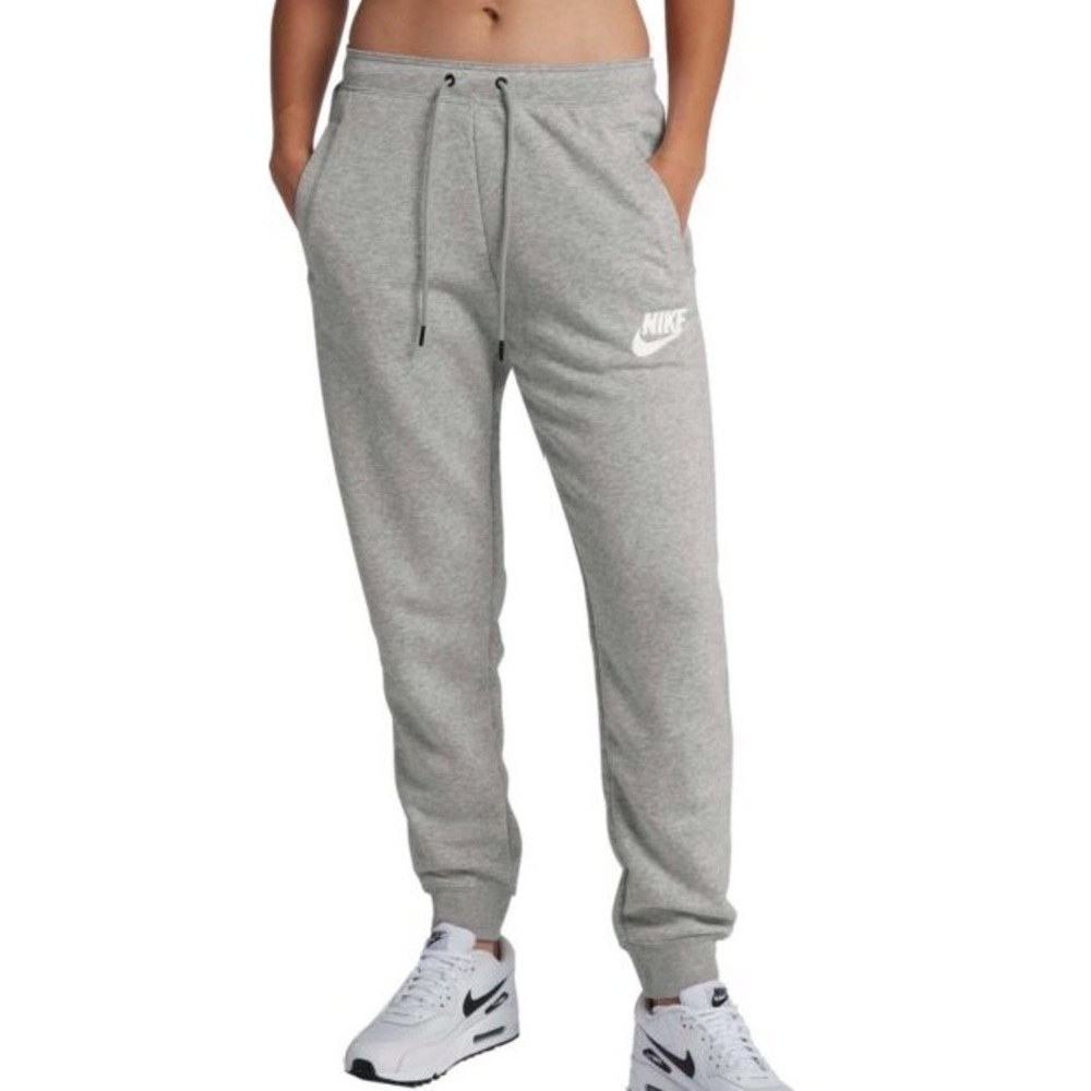 Nike rally joggers women